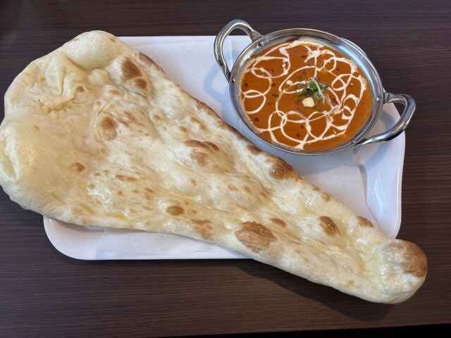 ナンとカレー